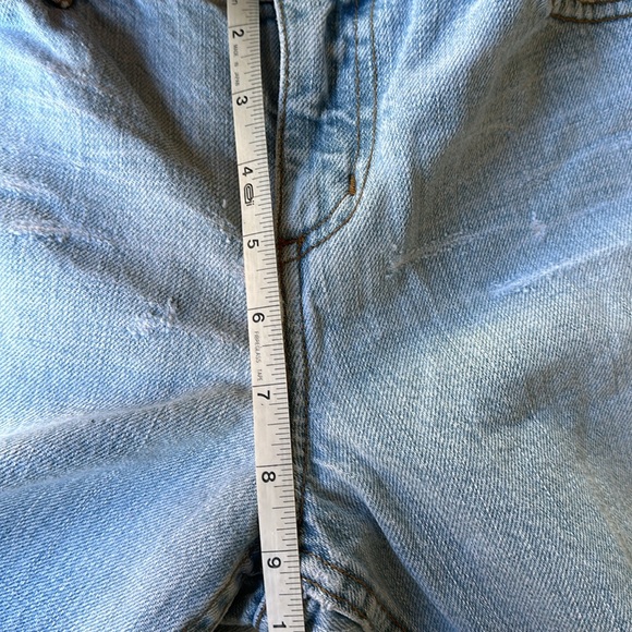 JUICY COUTURE | Vintage Y2K Distressed Light Wash Boot Cut Jeans - Picture 12 of 13